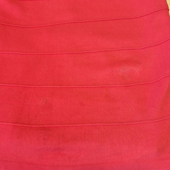 Slightly Worn Marciano Gorgeous Sexy Hot Pink Dress Size Medium - Picture 7 of 9
